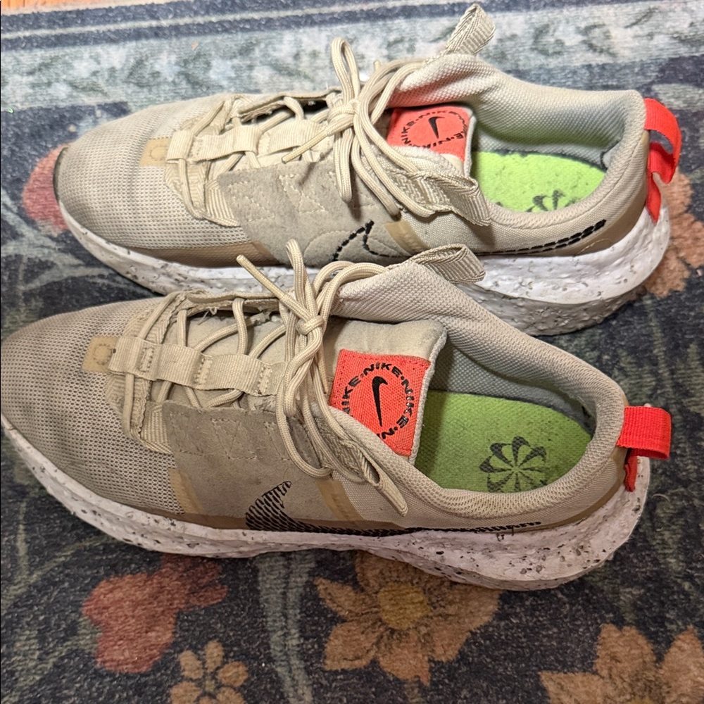 Nike Craters Beige and Orange Sneakers